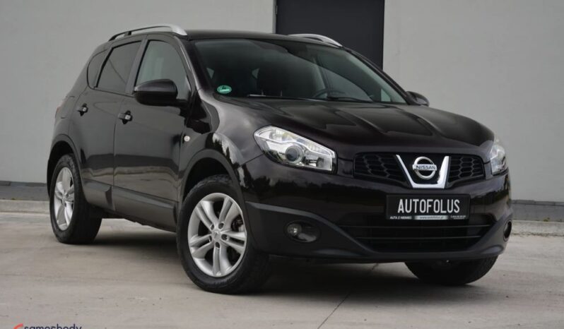 Nissan Qashqai full