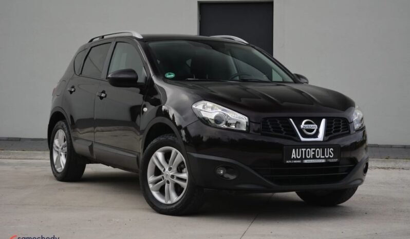 Nissan Qashqai full