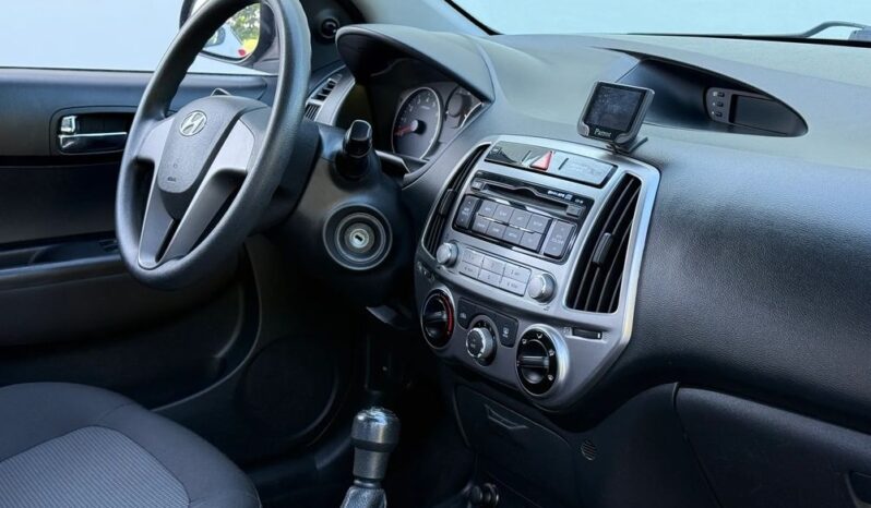 Hyundai i20 full