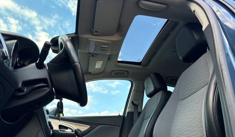 Opel Mokka full