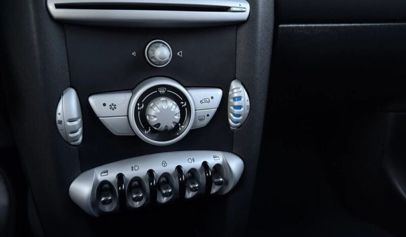 MINI Cooper full
