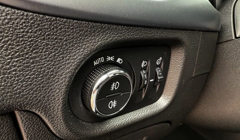 Opel Astra 1.6 CDTI Business full