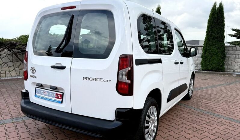 Toyota Proace City Verso 1.2 D-4T Combi full