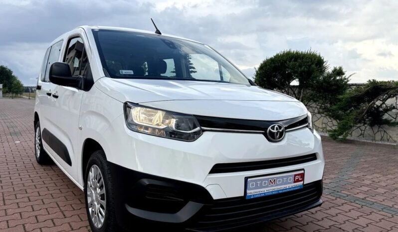 Toyota Proace City Verso 1.2 D-4T Combi full