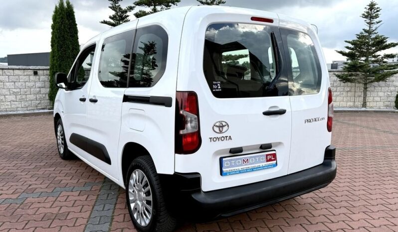 Toyota Proace City Verso 1.2 D-4T Combi full