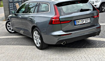 Volvo V60 D4 Drive-E Dynamic Edition (Momentum) full
