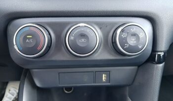 Toyota Yaris full
