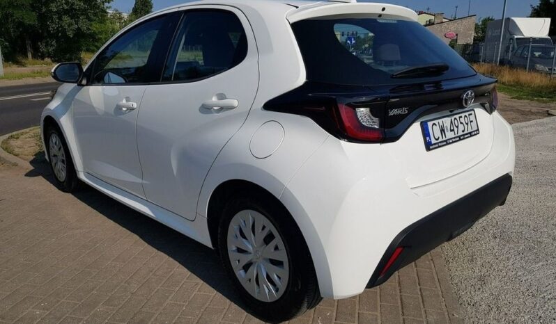 Toyota Yaris full