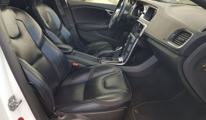 Volvo V40 D3 Geartronic Ocean Race full