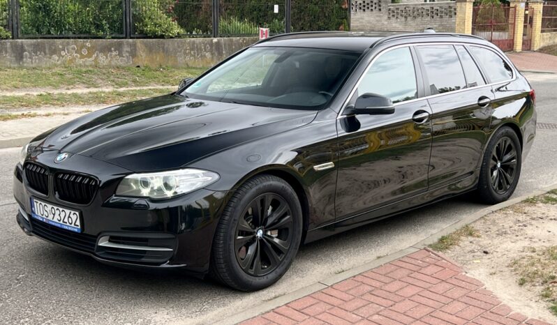 BMW F11 LIFT 530D 258KM – AUTOMAT – NAVI – NOWY ROZRZĄD – SKÓRA full