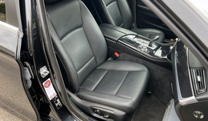 BMW F11 LIFT 530D 258KM – AUTOMAT – NAVI – NOWY ROZRZĄD – SKÓRA full