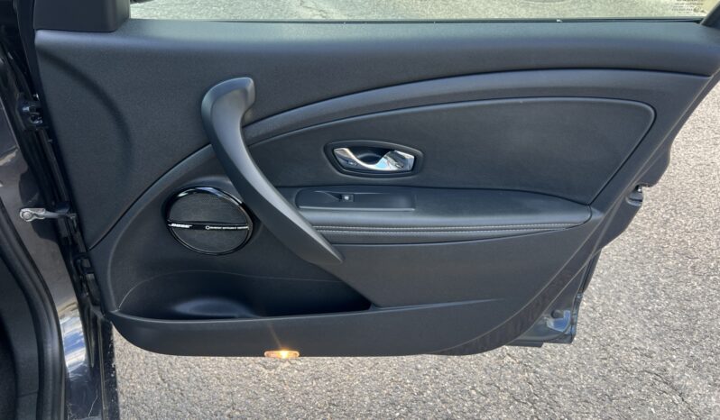 RENAULT MEGANE III 1.6 DCI 130KM – BOSE – KAMERA COFANIA – GRZANE FOTELE – KLIMATRONIC full