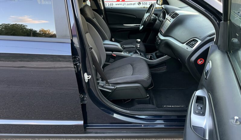 FIAT FREEMONT URBAN 2.0 M-JET 140KM FWD – KLIMA – 7 FOTELI – DUŻY EKRAN full