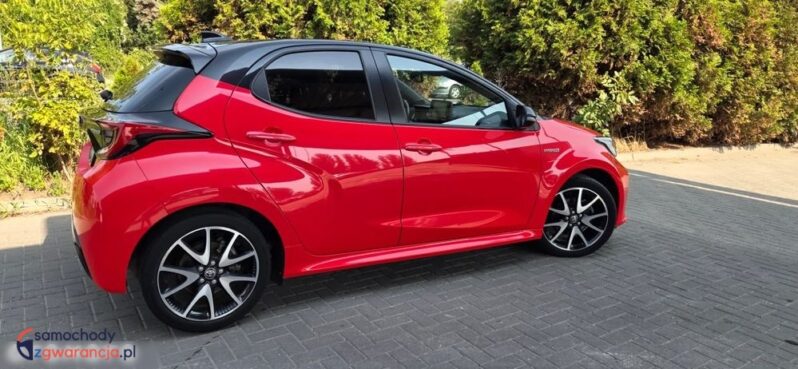 Toyota Yaris full