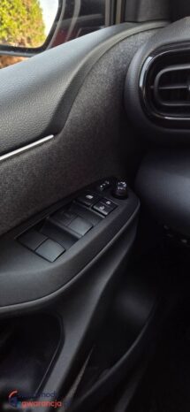 Toyota Yaris full