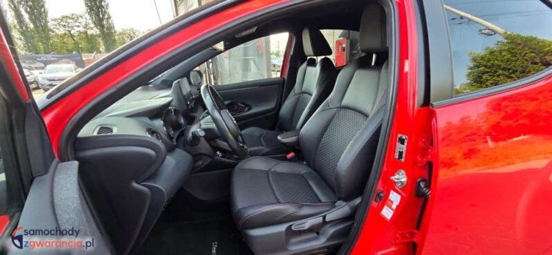 Toyota Yaris full
