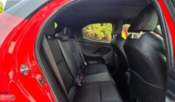 Toyota Yaris full