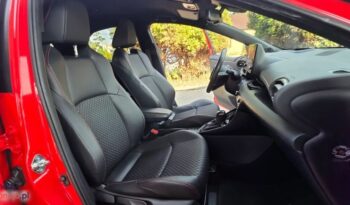 Toyota Yaris full