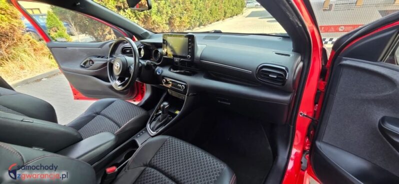 Toyota Yaris full