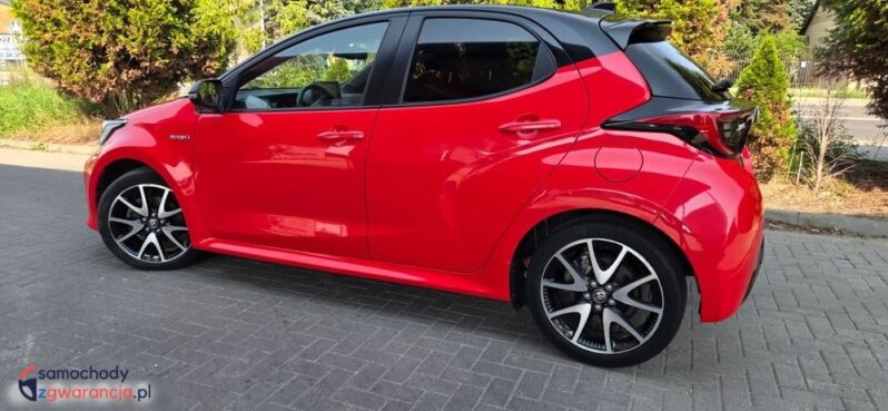 Toyota Yaris full