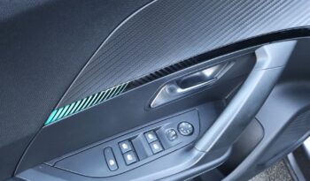 Peugeot 2008 BlueHDi 130 Allure S&S EAT8 full