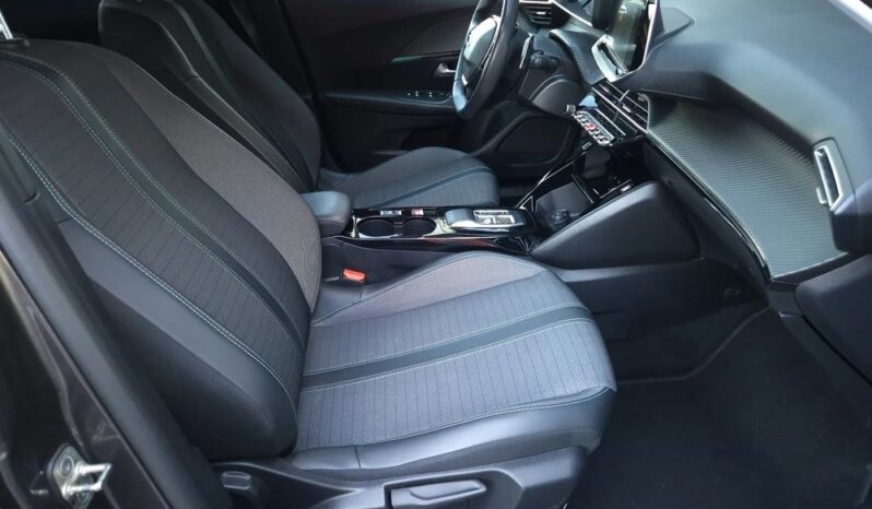 Peugeot 2008 BlueHDi 130 Allure S&S EAT8 full