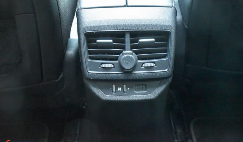 Peugeot 5008 BlueHDi 180 EAT6 GT full