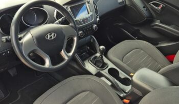 Hyundai ix35 1.6 2WD UEFA EURO 2012 Edition full