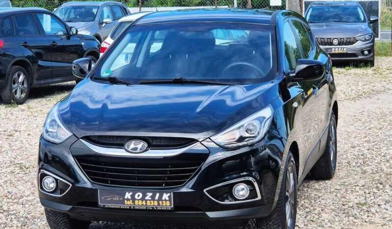 Hyundai ix35 1.6 2WD UEFA EURO 2012 Edition full