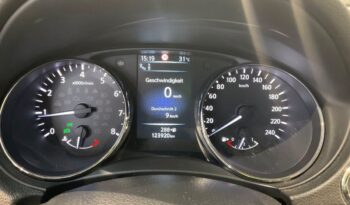 Nissan Qashqai 1.6 Tekna full