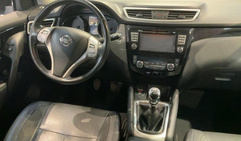 Nissan Qashqai 1.6 Tekna full