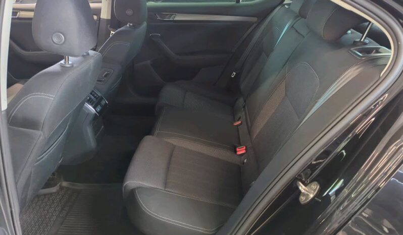 Škoda Superb 2.0 TDI SCR 110 kW DSG Style, 1 właściciel full