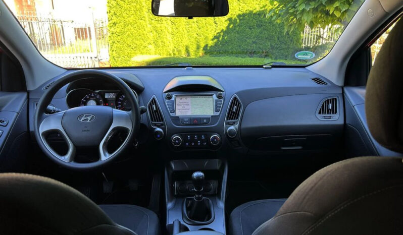 Hyundai ix35 1.6 2WD Fifa World Cup Edition full