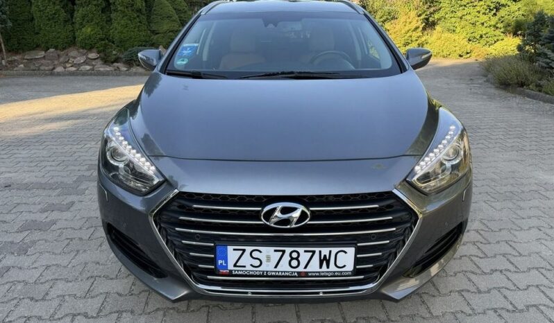 Hyundai i40 Kombi blue 1.7 CRDi DCT Premium full