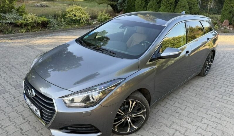 Hyundai i40 Kombi blue 1.7 CRDi DCT Premium full