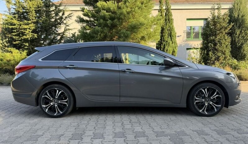 Hyundai i40 Kombi blue 1.7 CRDi DCT Premium full