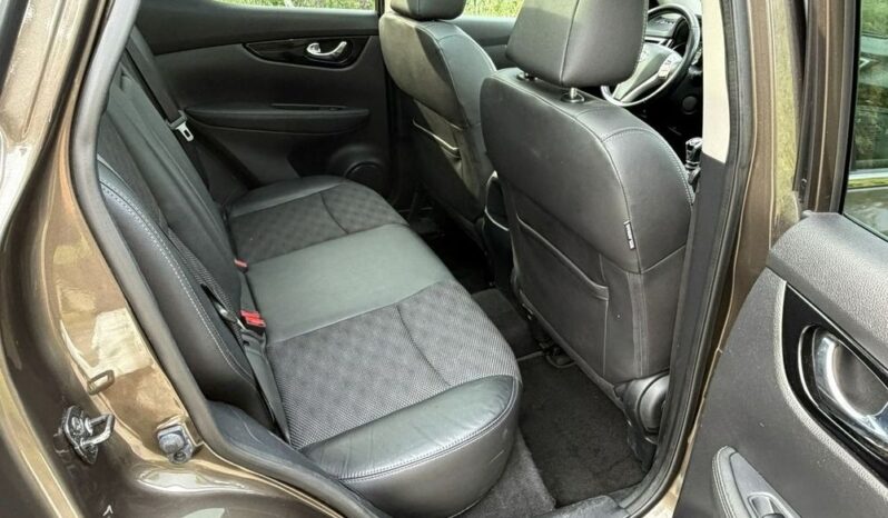 Nissan Qashqai 1.6 DIG-T Tekna full