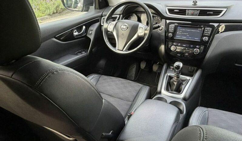 Nissan Qashqai 1.6 DIG-T Tekna full