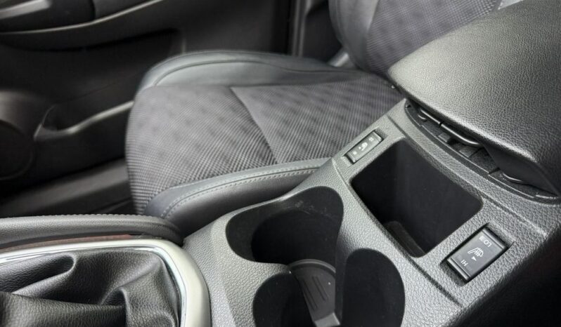 Nissan Qashqai 1.6 DIG-T Tekna full
