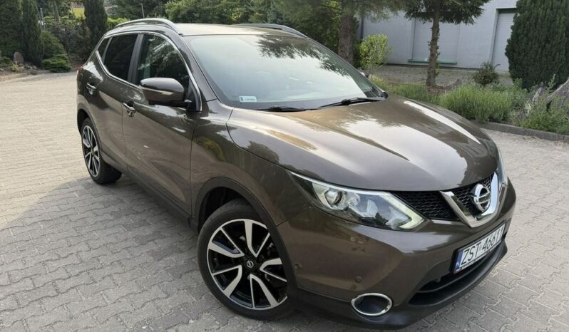 Nissan Qashqai 1.6 DIG-T Tekna full