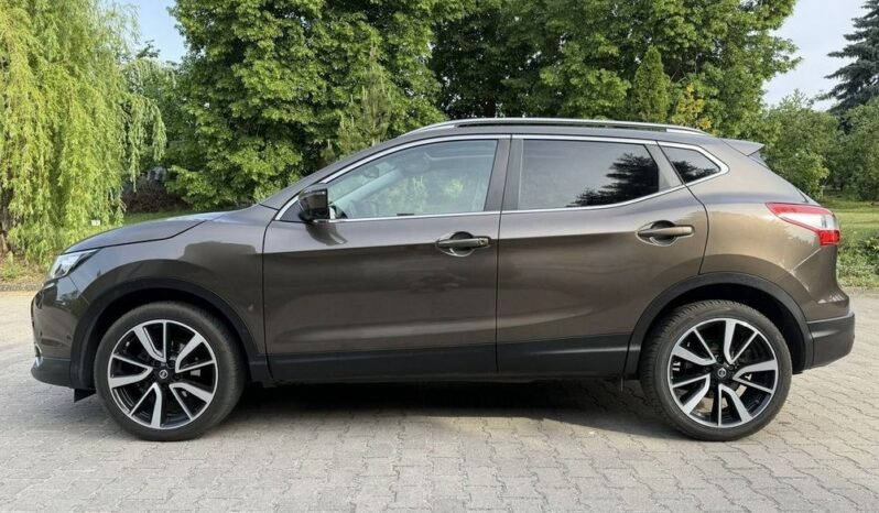 Nissan Qashqai 1.6 DIG-T Tekna full