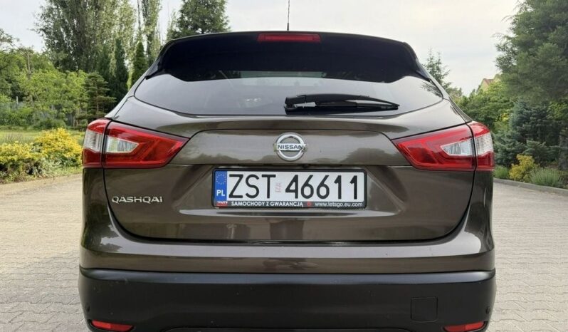 Nissan Qashqai 1.6 DIG-T Tekna full