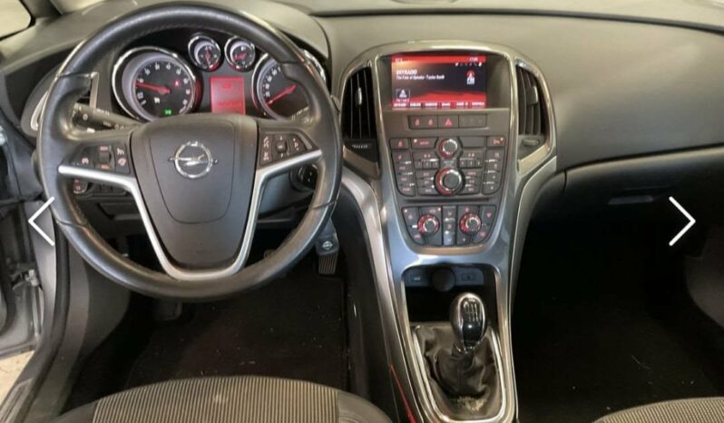 Opel Astra 1.4 Turbo 2014r full