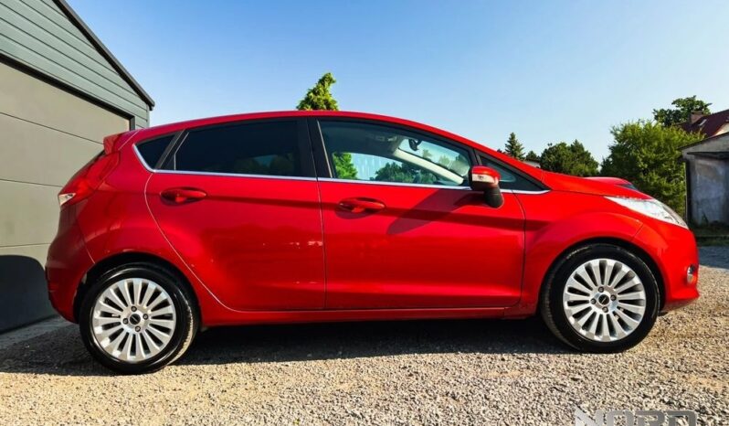 Ford Fiesta 1.25 Titanium full