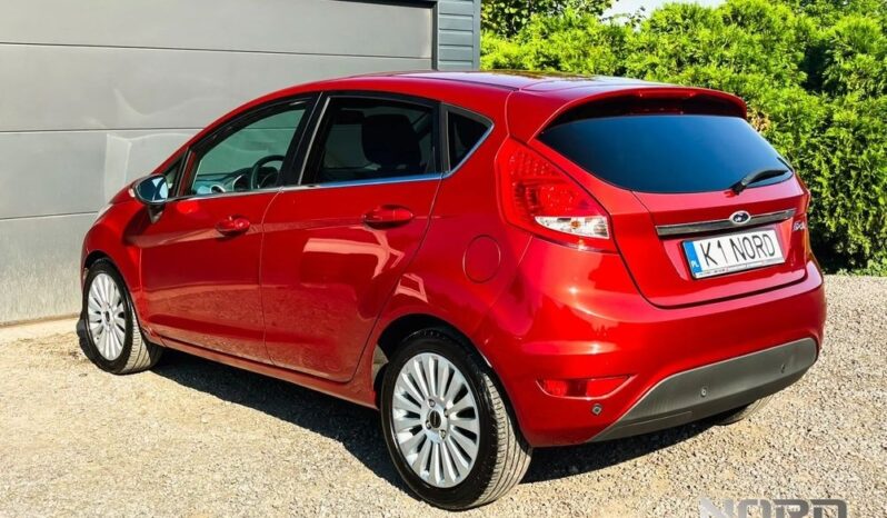 Ford Fiesta 1.25 Titanium full