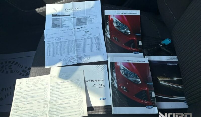 Ford Focus 1.0 EcoBoost Titanium full