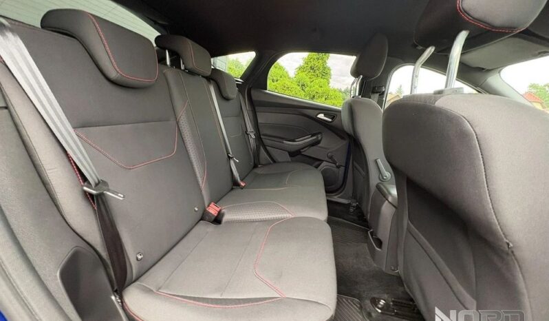 Ford Focus 1.0 EcoBoost ST-Line full