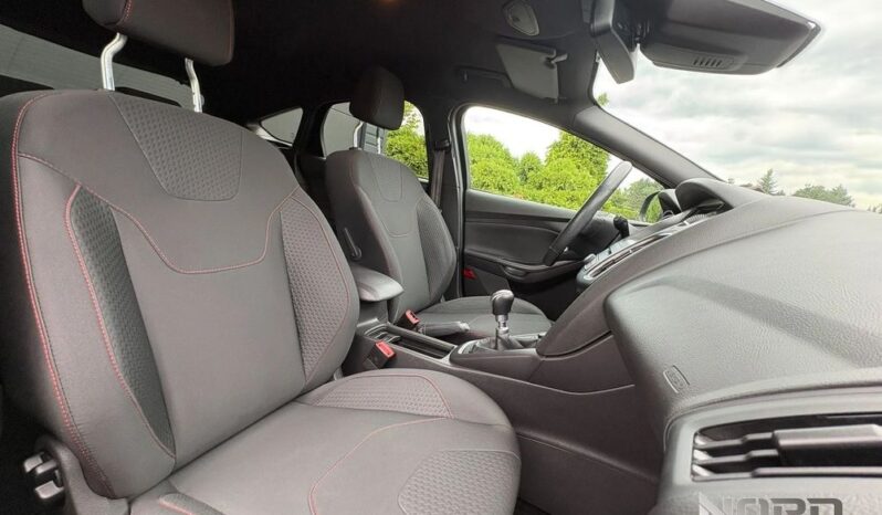 Ford Focus 1.0 EcoBoost ST-Line full