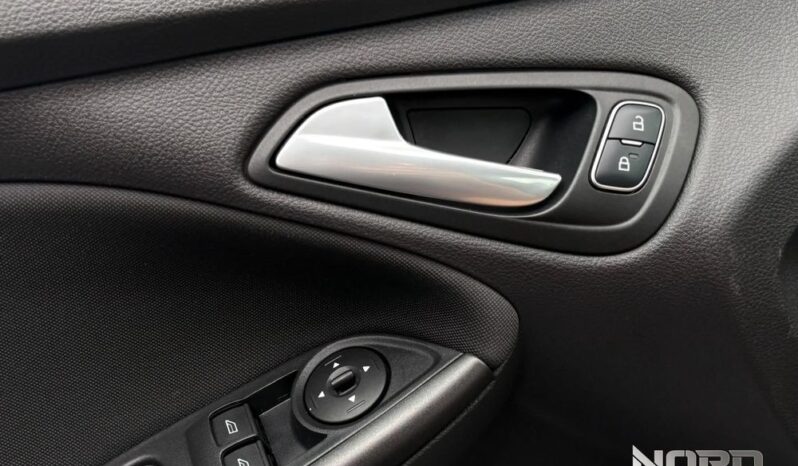Ford Focus 1.0 EcoBoost ST-Line full
