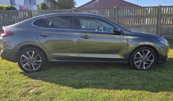 Kompakt Hyundai i30 2023 Benzyna Automatyczna FWD (przód) Szary 5 5 Polska Metalik full